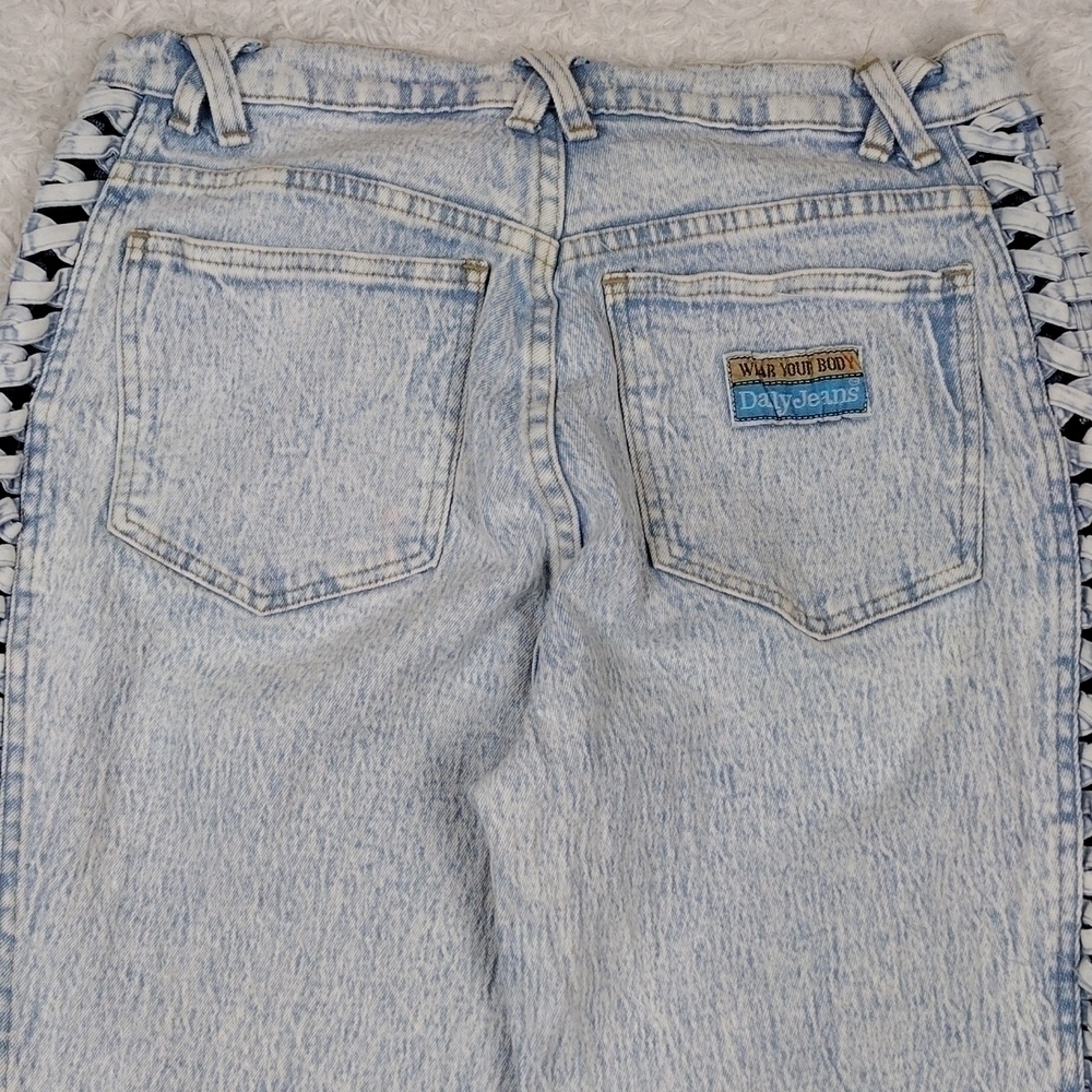 Wear Your Body Daily Jeans 80's Five Pocket High Rise Stonewash Tapered Leg Jean - Picture 11 of 15